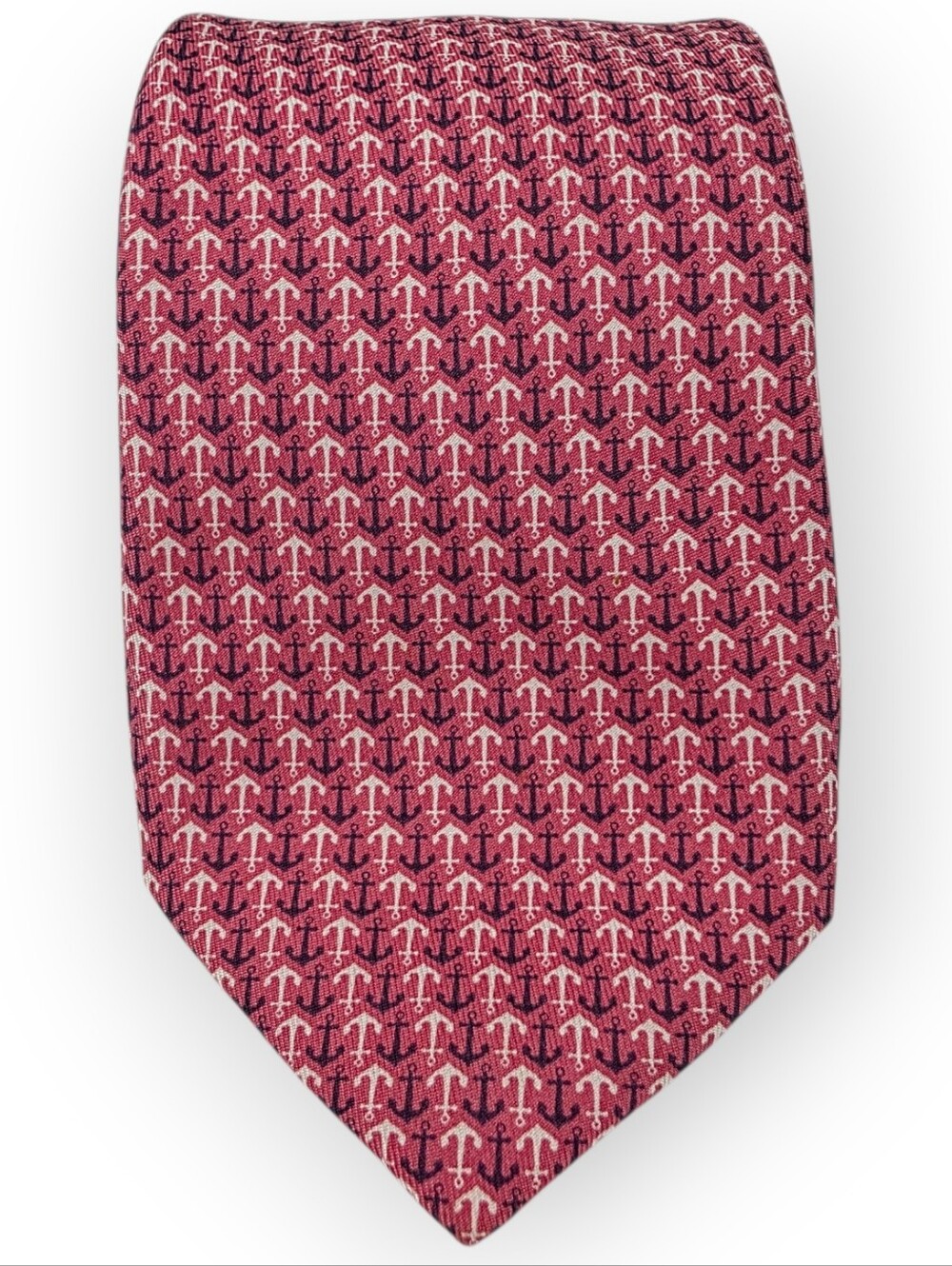 Vineyard Vines 100% Silk Pink Tie With Blue White Anchor Pattern EUC 61" | 3.5"